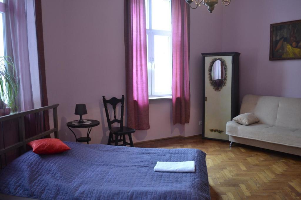 Apartment Mariacki Tower Краків Екстер'єр фото