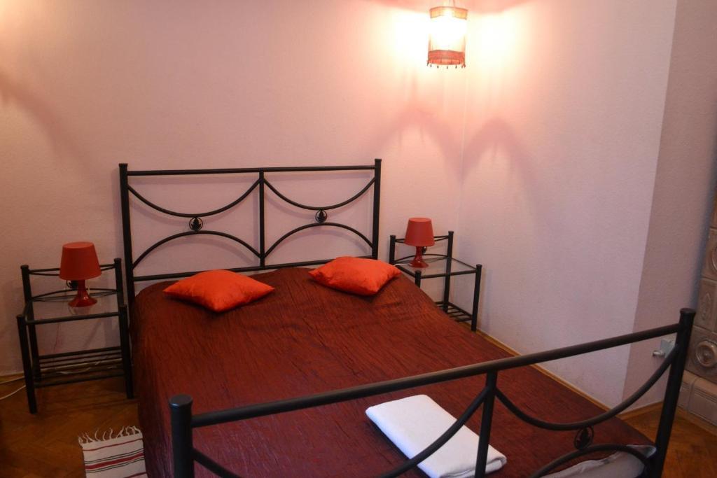 Apartment Mariacki Tower Краків Екстер'єр фото