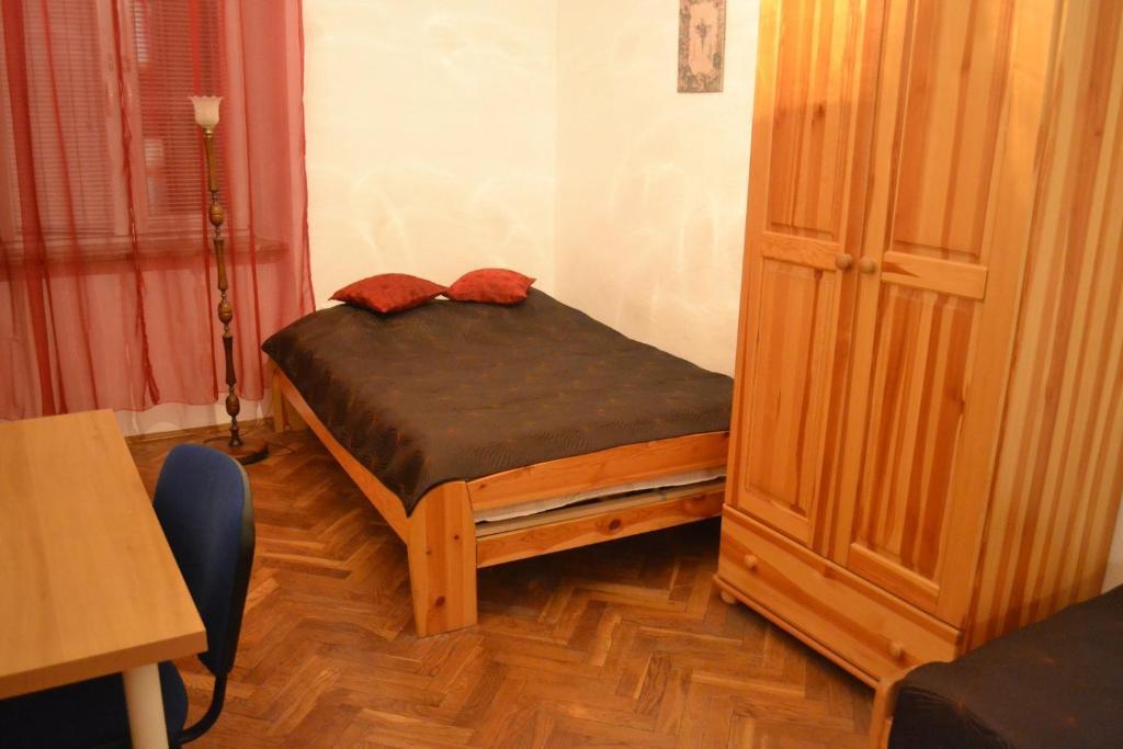Apartment Mariacki Tower Краків Екстер'єр фото